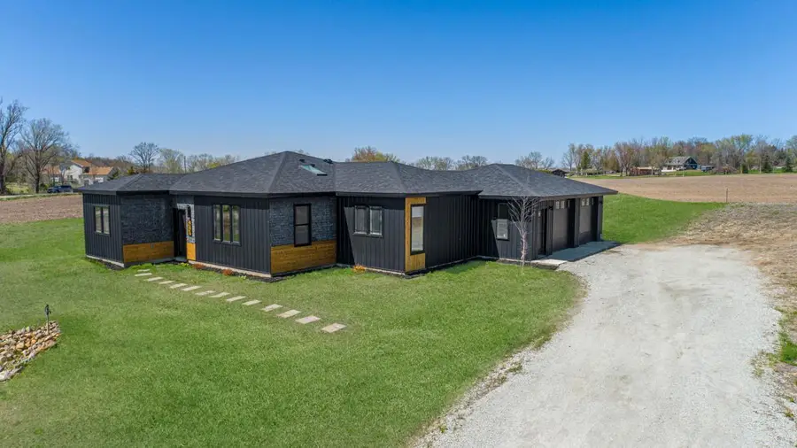 20355 Cedar Lake Trail, Shieldsville, MN 55052 - Image #2