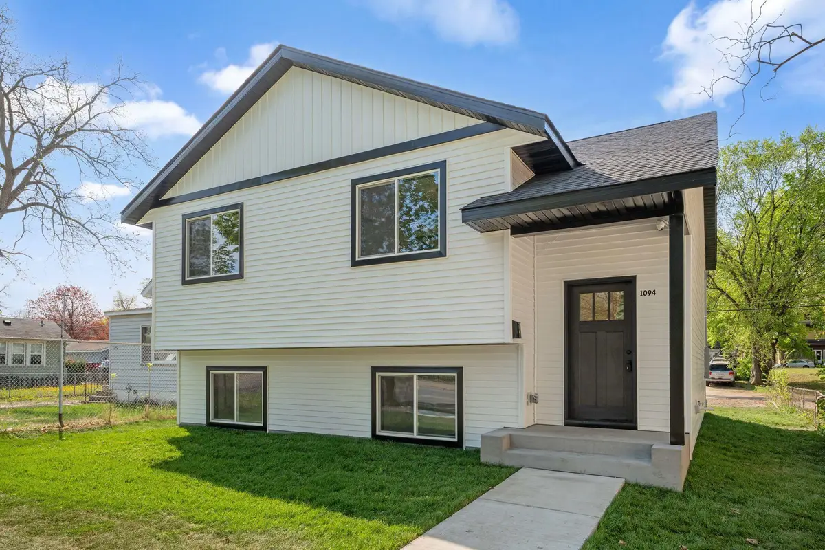 1094 7th Street E, Saint Paul, MN 55106 - Image #1