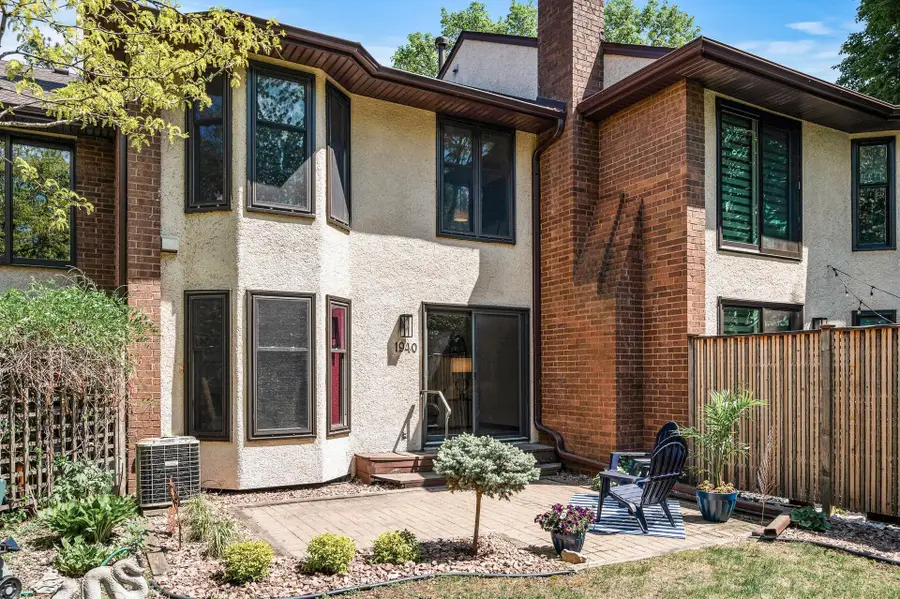 1940 Dupont Avenue S, Minneapolis, MN 55403 - Image #2