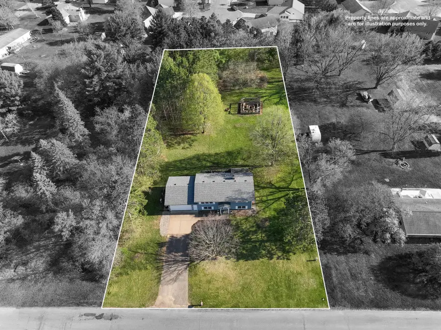 5323 E Hamilton Avenue, Eau Claire, WI 54701 - Image #3