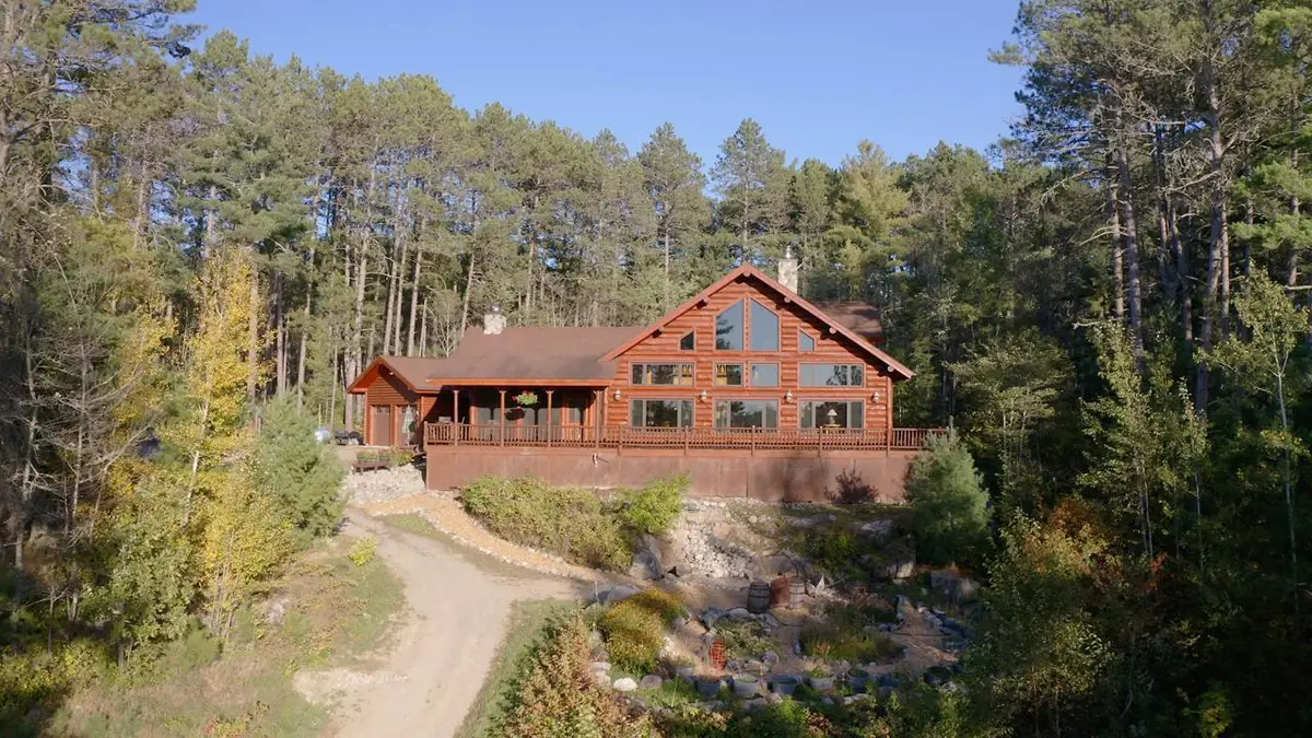 7236 Far North Road, Buyck, MN 55771 - Image #1