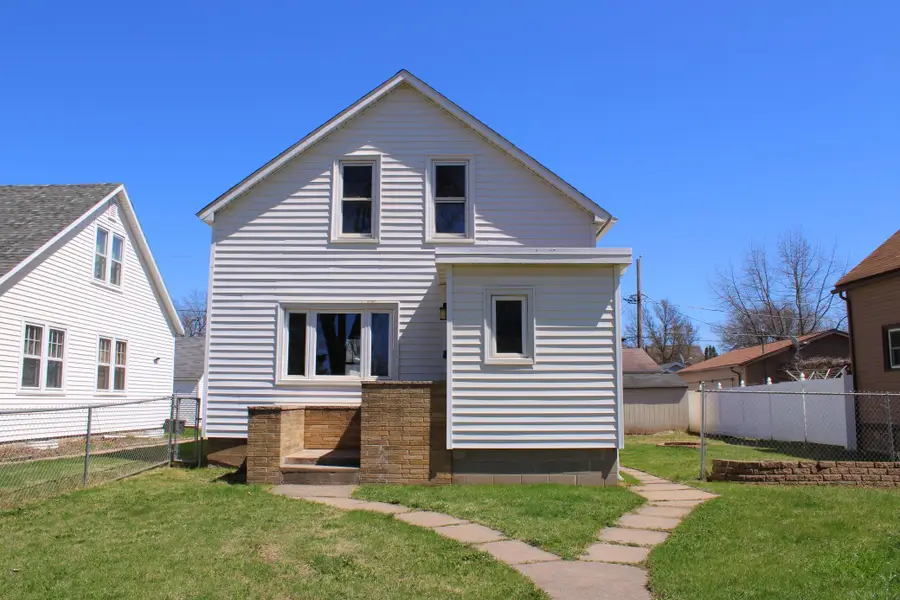 2612 3rd Avenue W, Hibbing, MN 55746 - Image #2