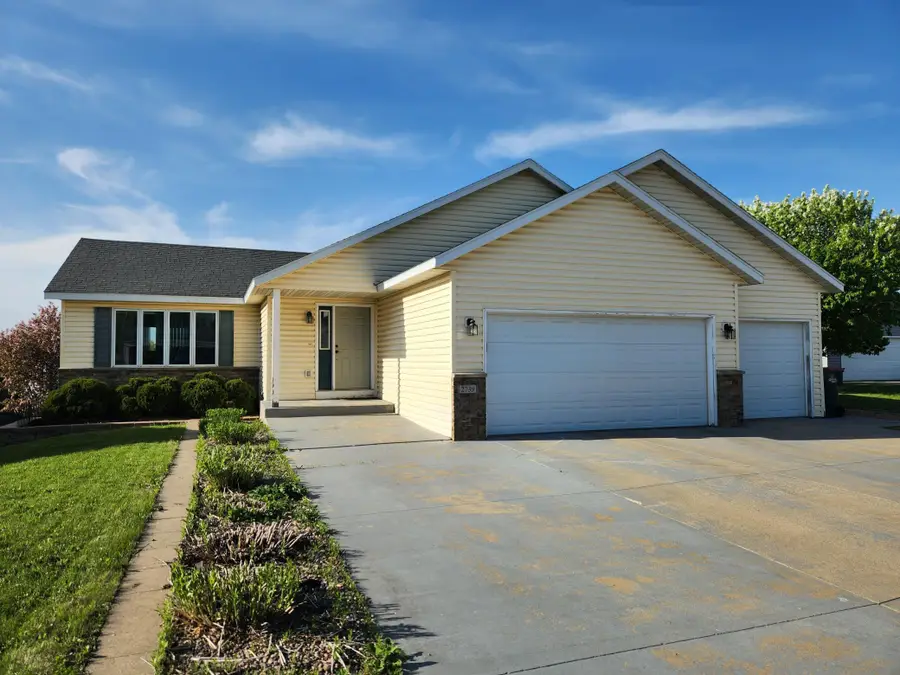 2739 Bandel Drive Nw, Rochester, MN 55901 - #2