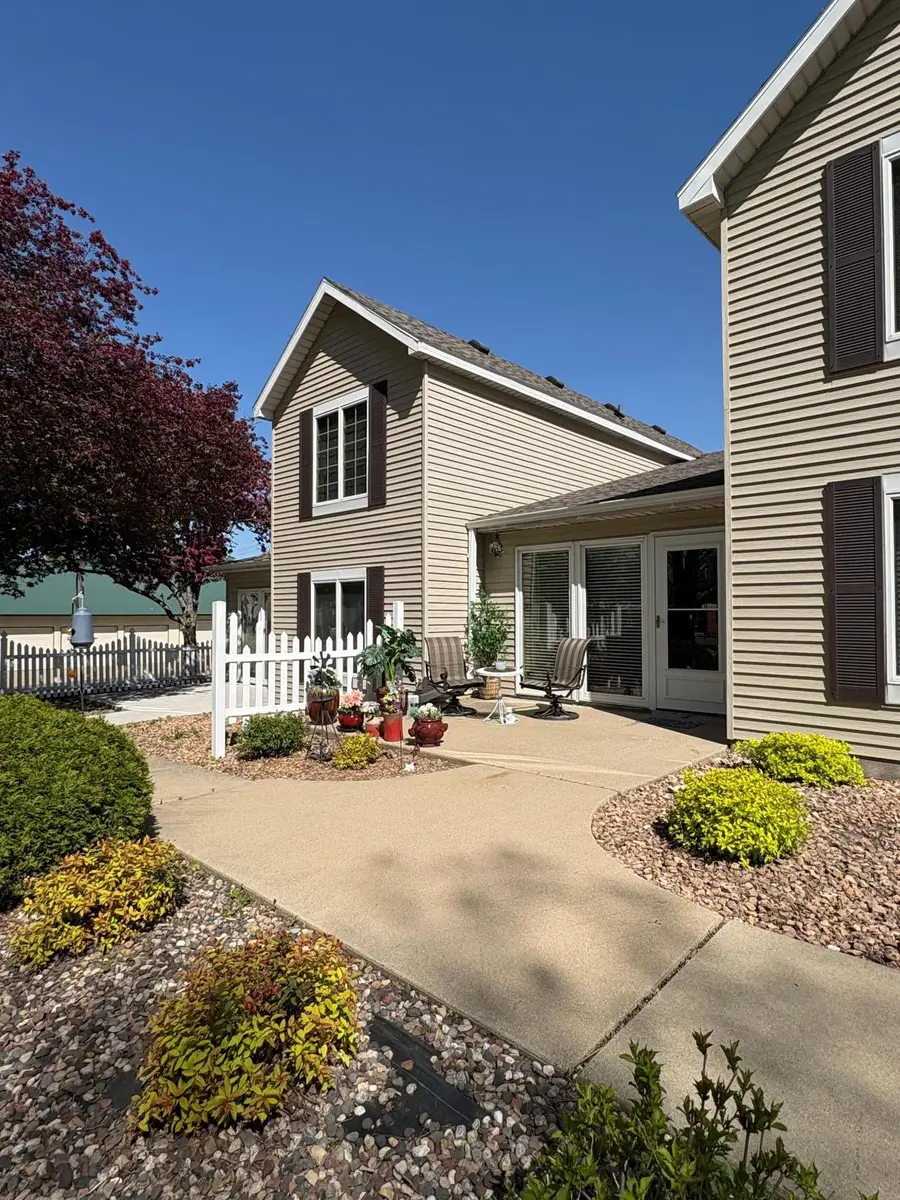 40 W Broadway, Plainview, MN 55964 - Image #3