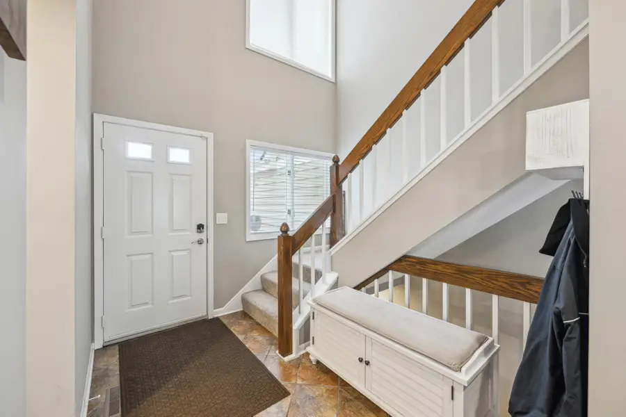 153 Wildwood Bay Drive, Mahtomedi, MN 55115 - Image #2