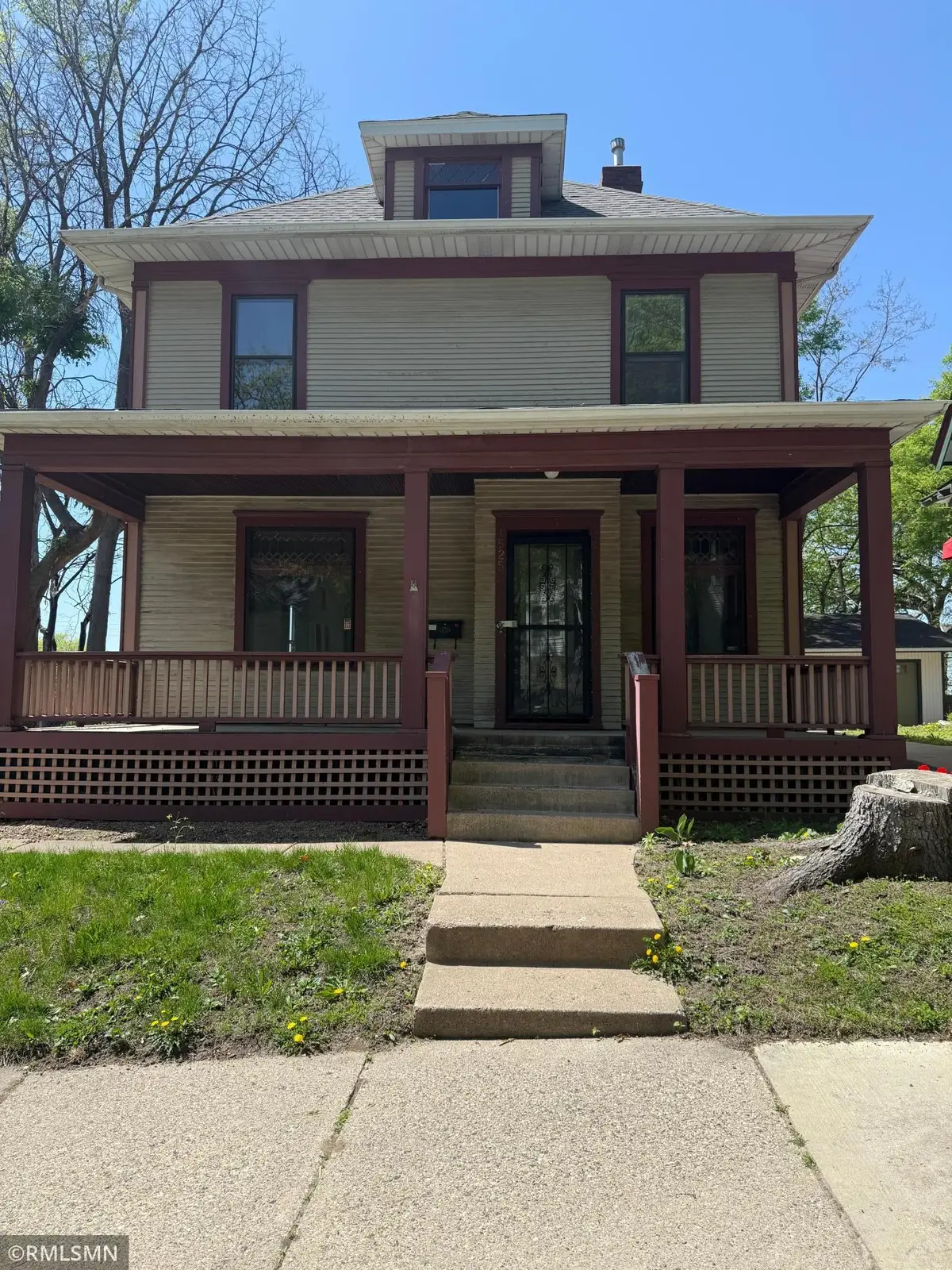 1525 Hillside Avenue N, Minneapolis, MN 55411 - Image #1