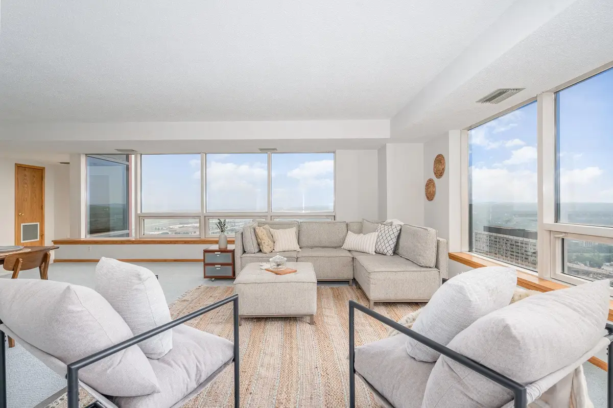 168 6th Street E #4302, Saint Paul, MN 55101 - Image #1