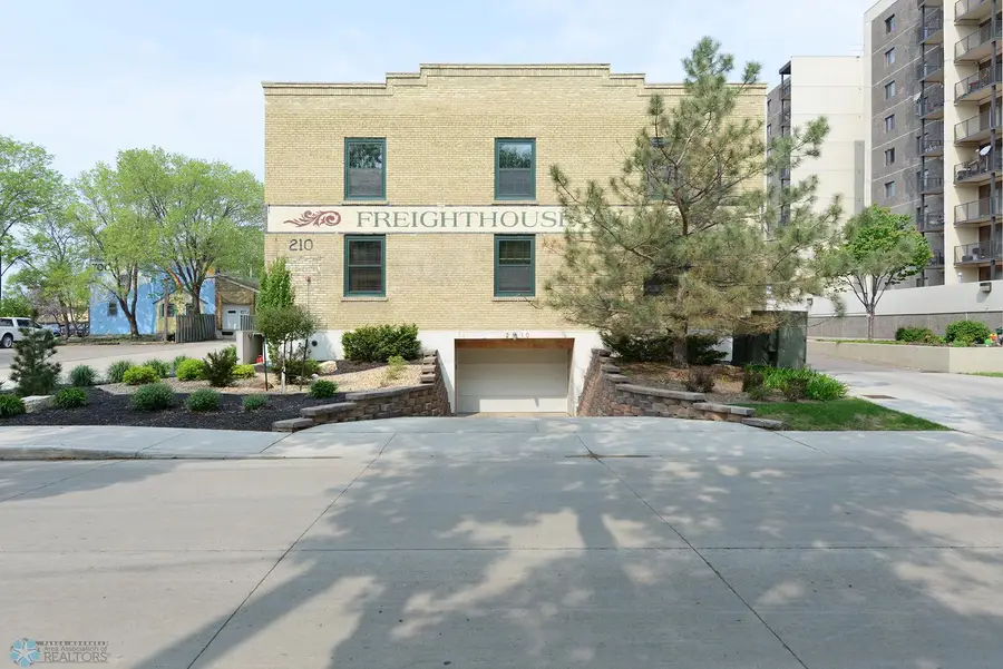 210 11th Street N #202, Fargo, ND 58102 - Image #2