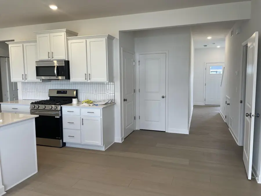 3903 Helena Avenue N, Oakdale, MN 55128 - Image #3