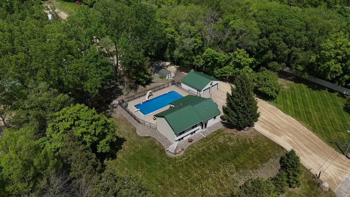 2511 Carver Avenue E, Maplewood, MN 55119 - Image #1