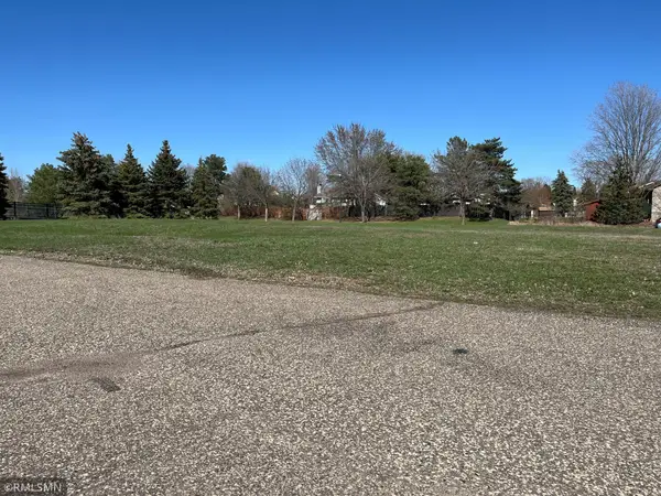 11477 Marketplace Drive N, Champlin, MN 55316