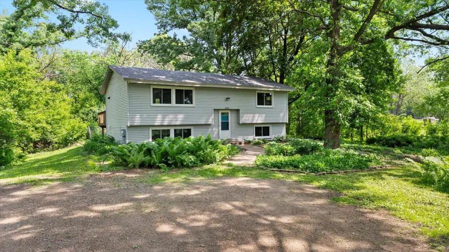 1504 89th Avenue N, Brooklyn Park, MN 55444 - Image #2