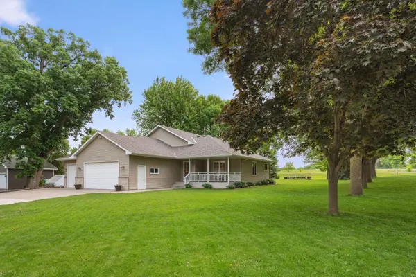200 Wilson Street, Waverly, MN 55390