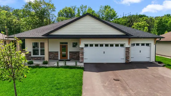 1955 Woods Point, Waconia, MN 55387