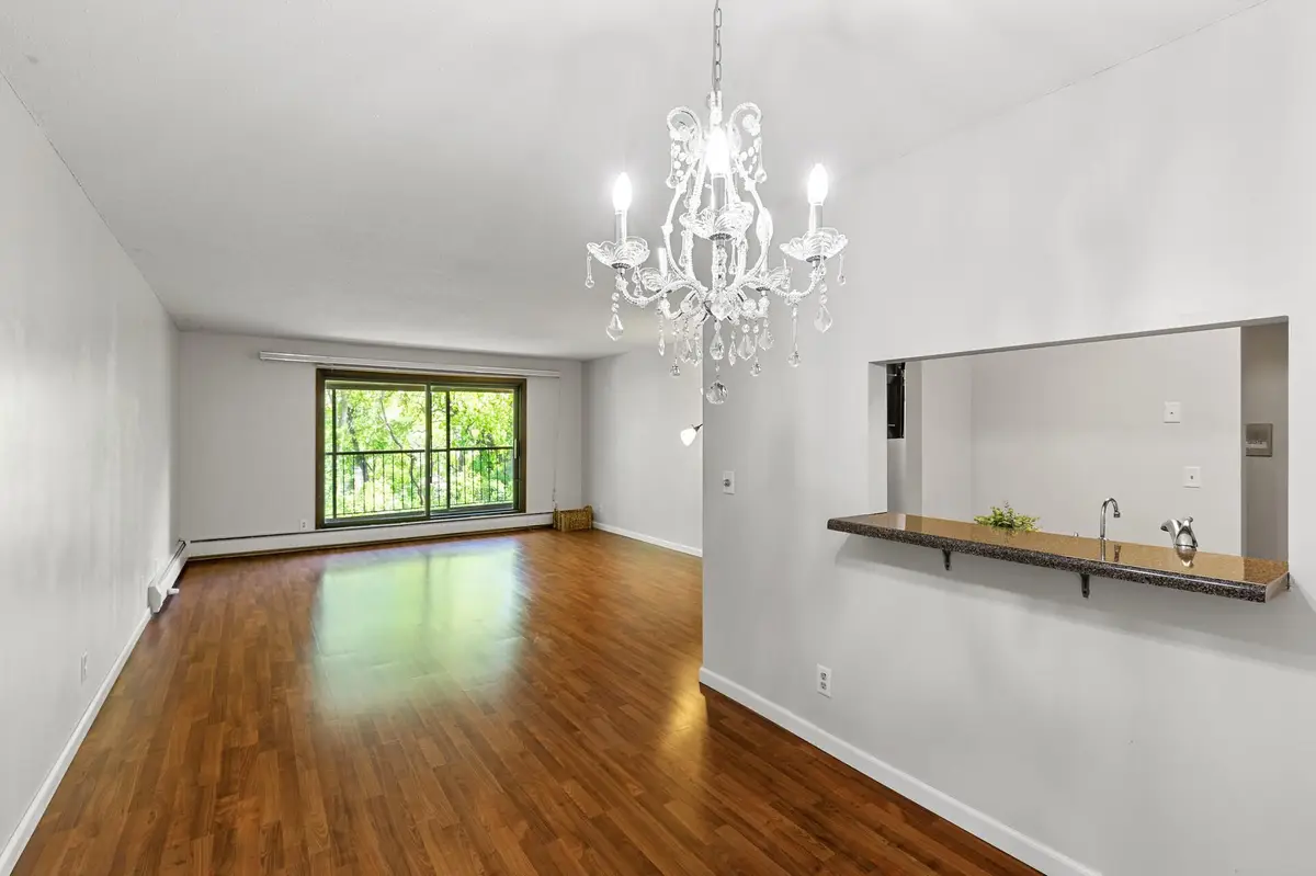 10441 Greenbrier Road #315, Minnetonka, MN 55305 - Image #1