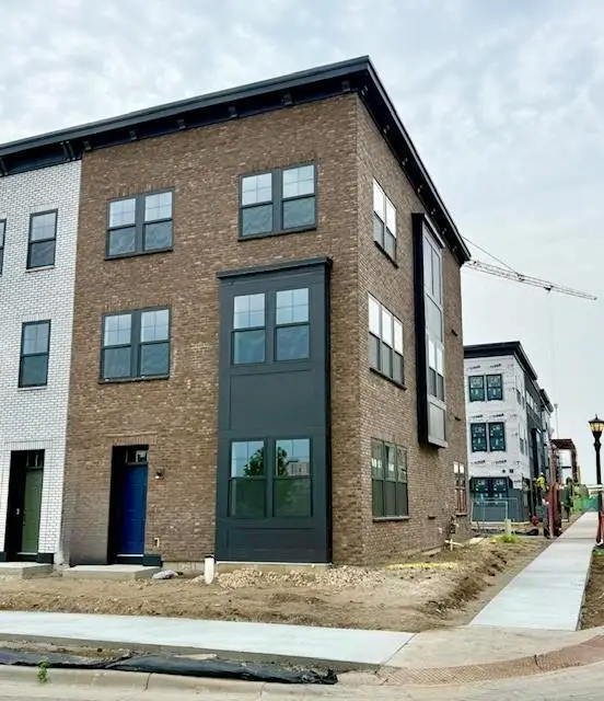 2260 Village Way #F, Saint Paul, MN 55116