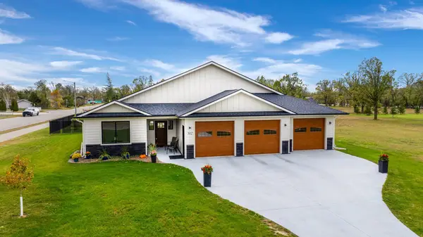 302 Shortcut Lane Sw, Bemidji, MN 56601