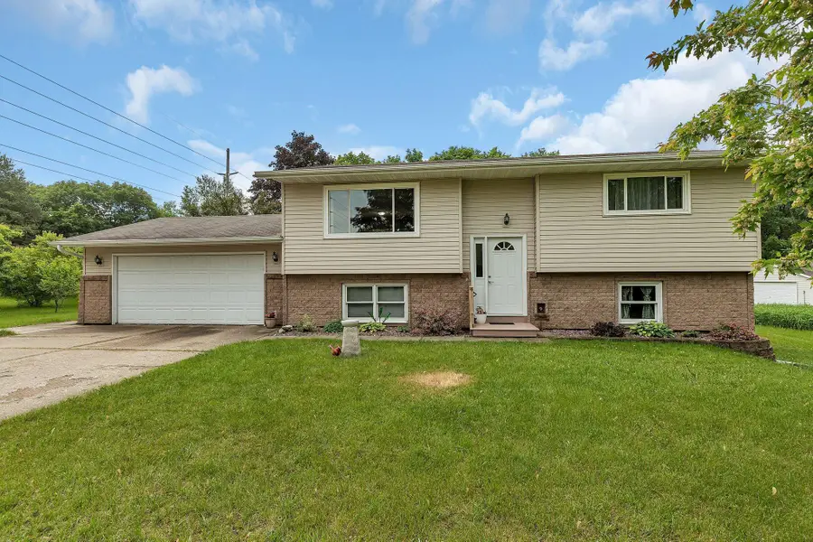 11236 207th Avenue Nw, Elk River, MN 55330 - Image #2