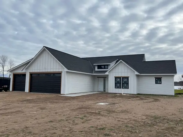 1625 Lake Avenue, Luck, WI 54853