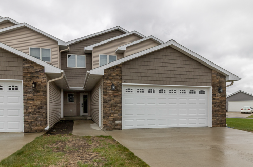 642 Haeberle Avenue, New Ulm, MN 56073
