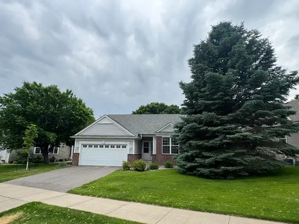 341 Campfire Curve, Chaska, MN 55318