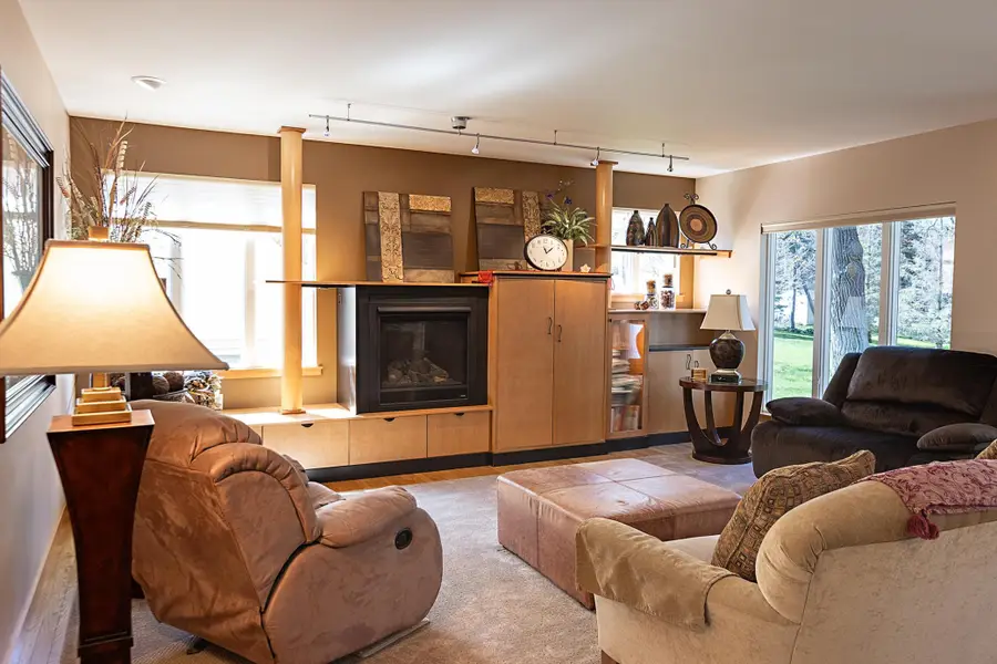 1120 Southridge Road, New Ulm, MN 56073 - Image #2