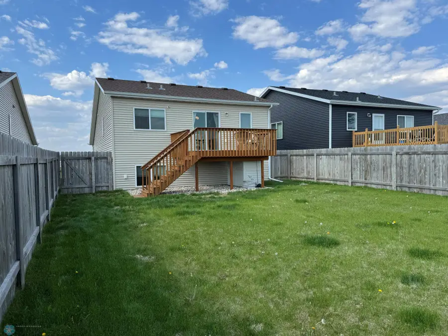 1743 46th Avenue S, Moorhead, MN 56560 - Image #2
