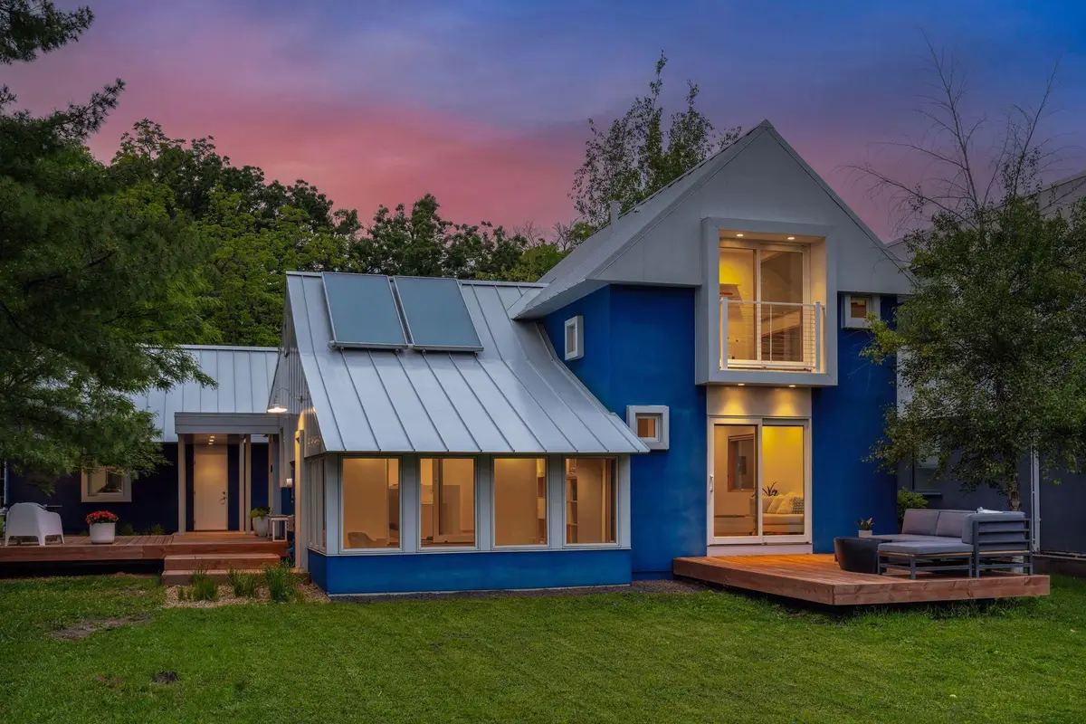 303 W 77th Street, Chanhassen, MN 55317 - Image #1