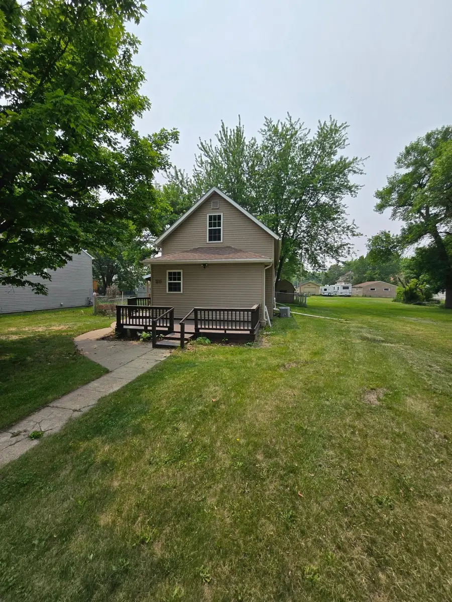 25 Morgan Street, Tracy, MN 56175 - Image #2
