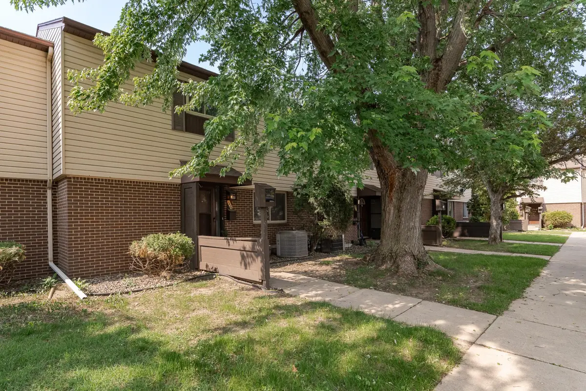 3925 18th Avenue Nw, Rochester, MN 55901 - Image #1