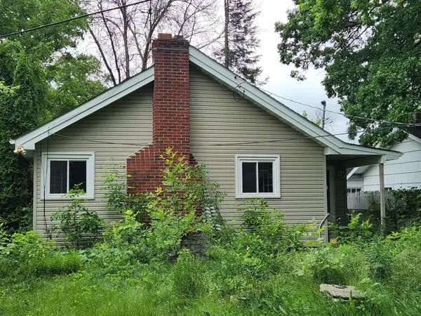 220 3rd Avenue Nw, Forest Lake, MN 55025