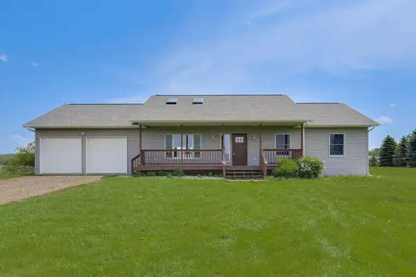 2211 127th Street, New Richmond, WI 54017
