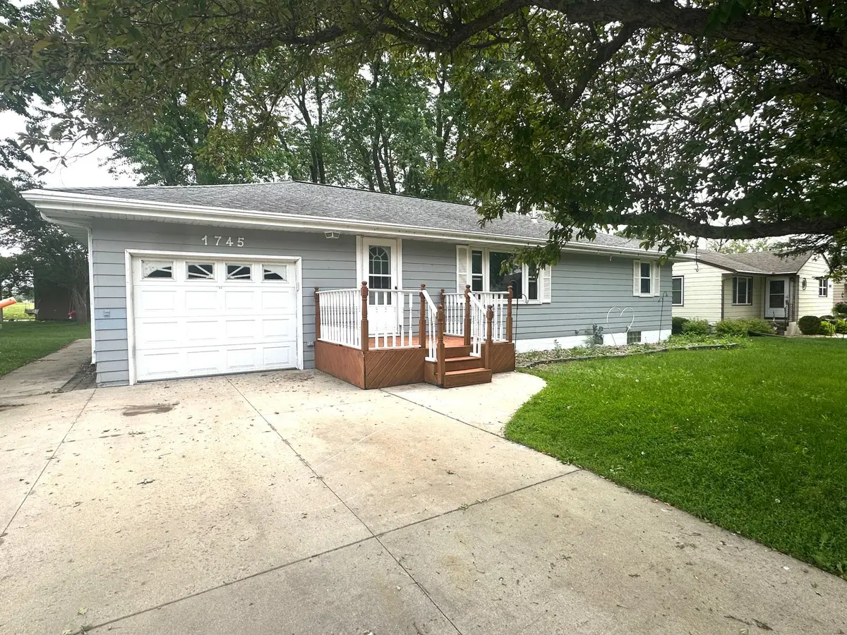 1745 S Shore Drive, Worthington, MN 56187 - Image #1