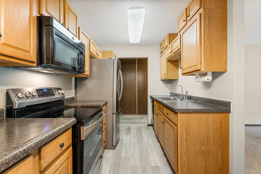 2011 E 122nd Street #D24, Burnsville, MN 55337 - Image #2