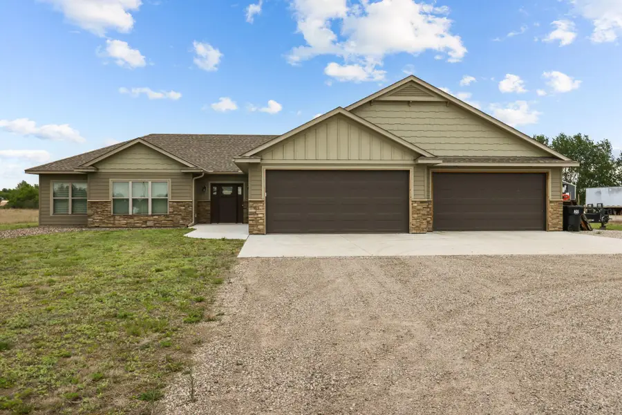 5855 281st Avenue Nw, Isanti, MN 55040 - Image #3