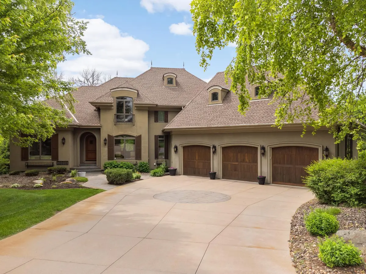 21016 France Boulevard, Lakeville, MN 55044 - Image #1