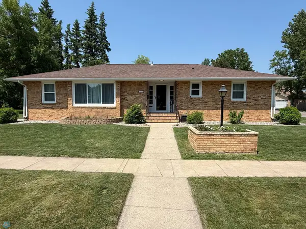 409 1st Avenue E, Ada, MN 56510