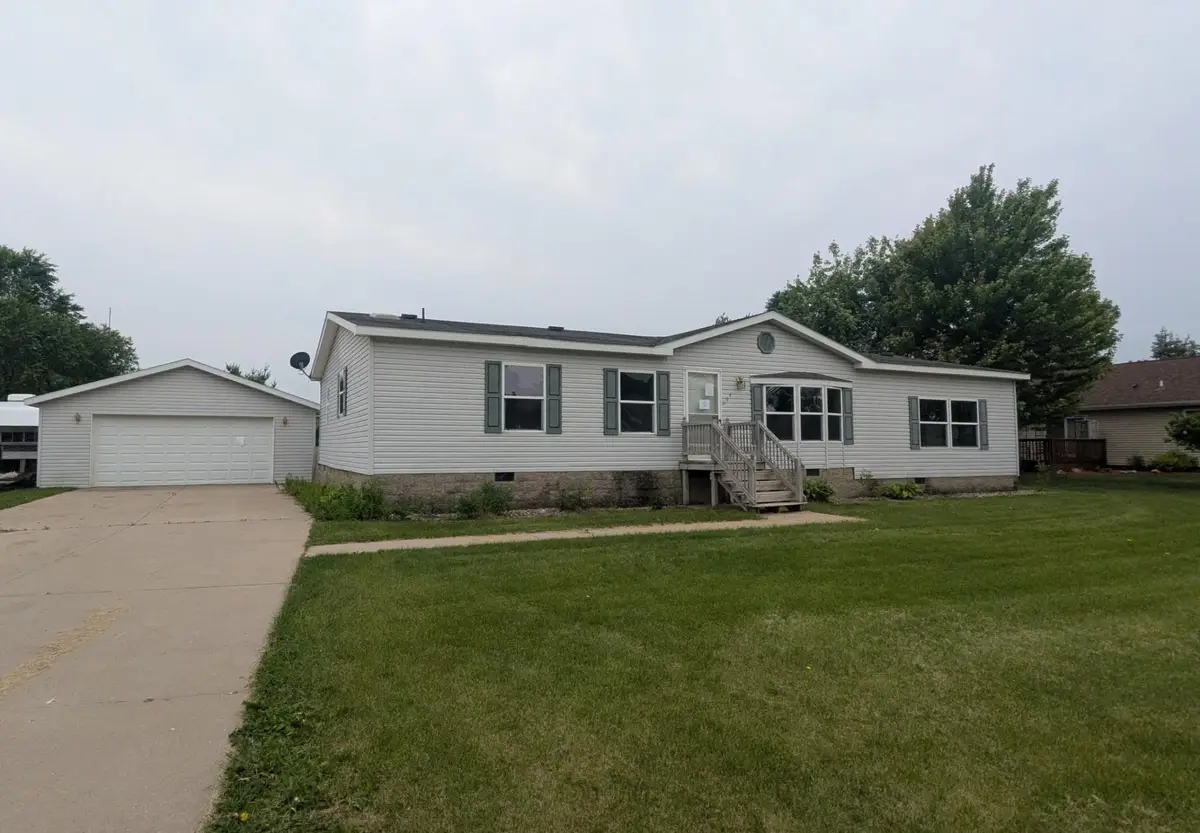 204 6th Street W, Carlos, MN 56319 - Image #1