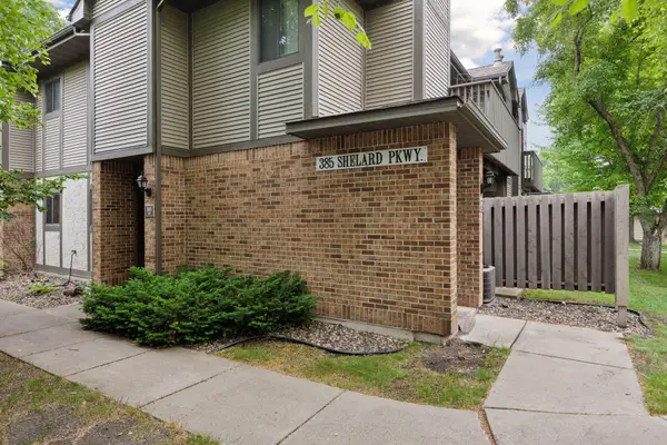 385 Shelard Parkway #103, Saint Louis Park, MN 55426
