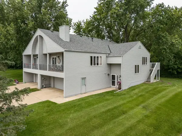 4887 Tee Court Sw, Rochester, MN 55902