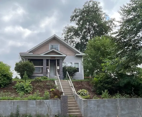 3306 Humboldt Avenue N, Minneapolis, MN 55412