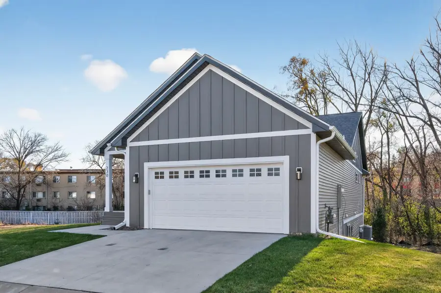 230 Mccarrons Place W, Roseville, MN 55113 - Image #2