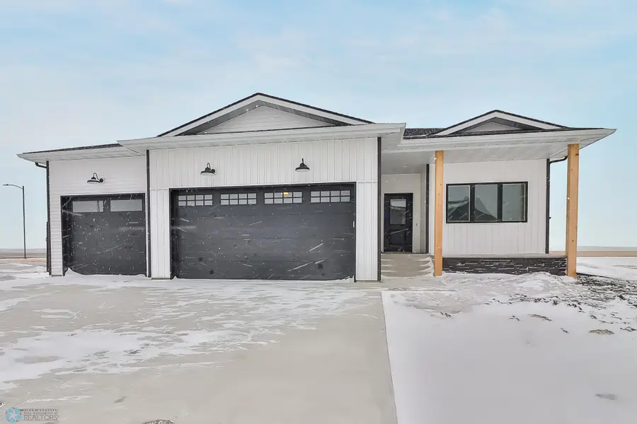 306 Neuman Boulevard, Colfax, ND 58018 - Image #2