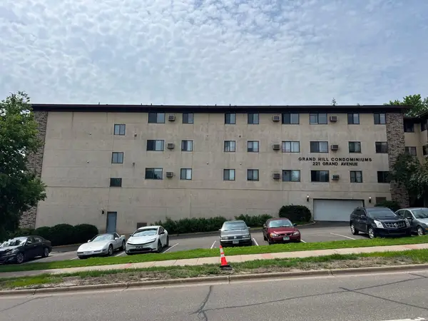 221 Grand Avenue W #104, South Saint Paul, MN 55075