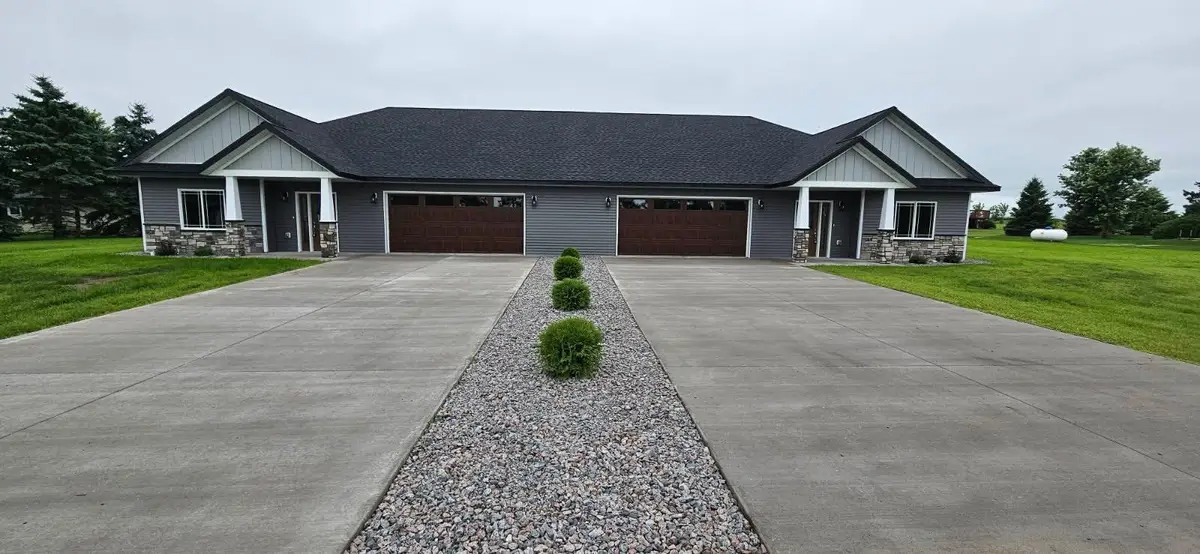 605 W Colfax Street, Parkers Prairie, MN 56361 - Image #1