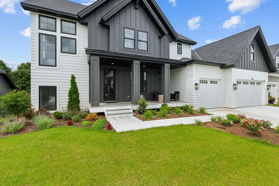 9612 Iron Horse Road, Woodbury, MN 55129 - Image #3