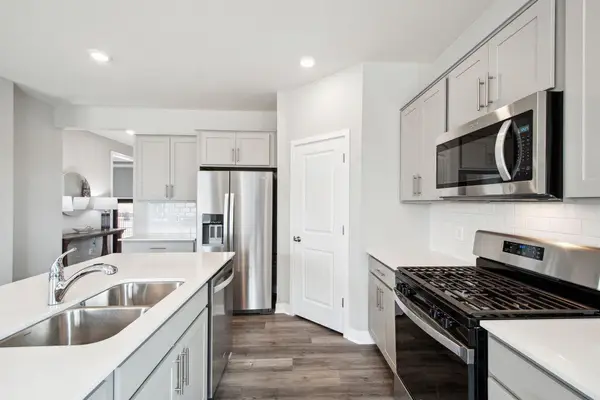 12583 Marshview Drive, Rogers, MN 55374