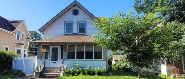 1104 24th Avenue Ne, Minneapolis, MN 55418