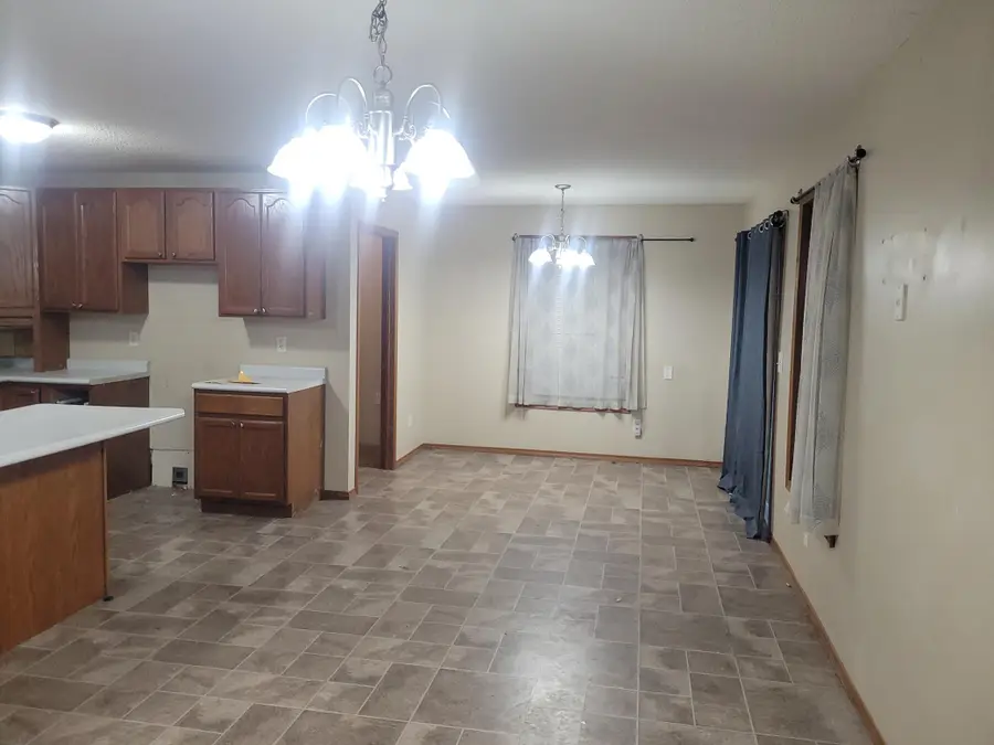 302 3rd Street W, Hastings, MN 55033 - Image #2