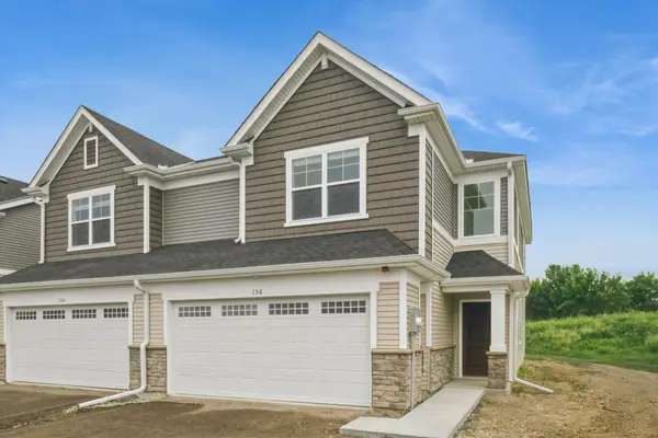 166 Huntington Drive, Waconia, MN 55387